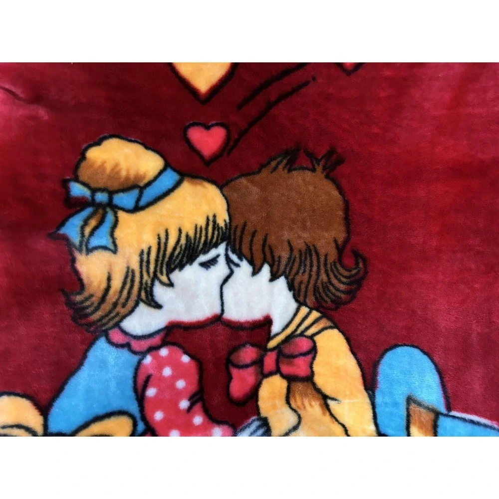 Vintage Dolphin Kids Blanket Red‎ Kissing Couple Hearts Made In Korea Throw Soft